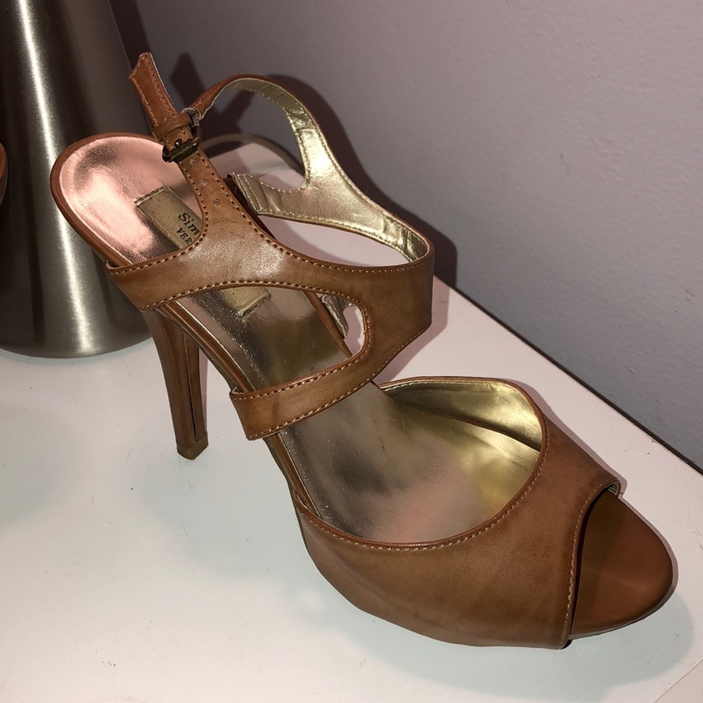 Simply Vera Vera Wang 5” heels